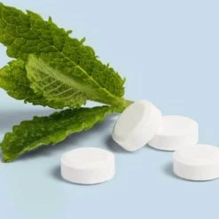 Gloednieuw ⌛ Smyle - Navulling Tandpasta Tabs Zakje - 65st. - Fluoride Zakje Met Fluor ???? -Weleda Shop 550x359 1