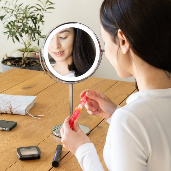 Groothandel ???? Soome Valo - Make Up Spiegel – USB Oplaadbaar - 10X Vergroting - 360 Graden Draaibaar - Dim Functie - Make Up Spiegel Met Verlichting ✨ 10 Groothandel ???? Soome Valo - Make Up Spiegel – USB Oplaadbaar - 10X Vergroting - 360 Graden Draaibaar - Dim Functie - Make Up Spiegel Met Verlichting ✨ - Afbeelding 10