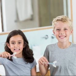 Beste Verkoop ???? Belenthi Tandenborstel Kind Met Zuignap-Handtandenborstel Voor Kinderen-2 Tot 12 Jaar-Zachte Silliconen-Baby Tandenborstel-Tandenborstel Baby En Peuter - U-Vormig - 360 Graden-Bijtringen-peutertandenborstel-U Vorm ⭐ -Weleda Shop 550x550 477