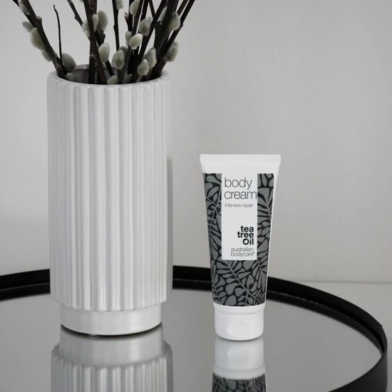 Goedkoop ???? Australian Bodycare Body Cream 100 Ml - Intensieve Vochtinbrengende Crème Voor Zeer Droge & Beschadigde Huid - Met Actieve Ingrediënten Tea Tree Om De Natuurlijke Bacterieflora In Balans Te Houden En Toverhazelaar Voor Hydratatie Van De Huid ???? 7 Goedkoop ???? Australian Bodycare Body Cream 100 Ml - Intensieve Vochtinbrengende Crème Voor Zeer Droge & Beschadigde Huid - Met Actieve Ingrediënten Tea Tree Om De Natuurlijke Bacterieflora In Balans Te Houden En Toverhazelaar Voor Hydratatie Van De Huid ???? - Afbeelding 7