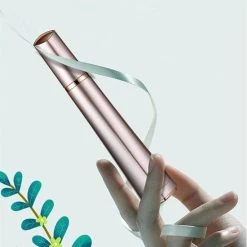 Goedkoopste ???? Finesse 3 In 1 Wenkbrauw Trimmer - Rose Gold - Gezichtsontharing - Eyebrow Razor - Precisietrimmer - Epileerapparaat Dames - 3 Verschillende Kopstukken - Waterbestendig - Ladyshave ❤️ -Weleda Shop 550x550 66