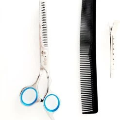 Uitgang ???? Styl@ Uitdunschaar - Kappersschaar - Effileerschaar - Coupeschaar - 6 Inch Haar Schaar - Kapperschaar Rechtshandig- GRATIS Kam En Haarclip ✨ 6 Uitgang ???? Styl@ Uitdunschaar - Kappersschaar - Effileerschaar - Coupeschaar - 6 Inch Haar Schaar - Kapperschaar Rechtshandig- GRATIS Kam En Haarclip ✨ -Weleda Shop 550x602 1