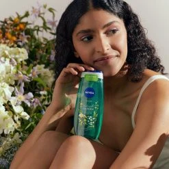 Beste deal ❤️ NIVEA Love Adventure Douchegel - Met Aloë Vera - Voordeelverpakking - 6 X 250ml ???? 8 Beste deal ❤️ NIVEA Love Adventure Douchegel - Met Aloë Vera - Voordeelverpakking - 6 X 250ml ???? -Weleda Shop 550x642 3